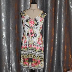 Lightweight Plus Size Vacation Dress